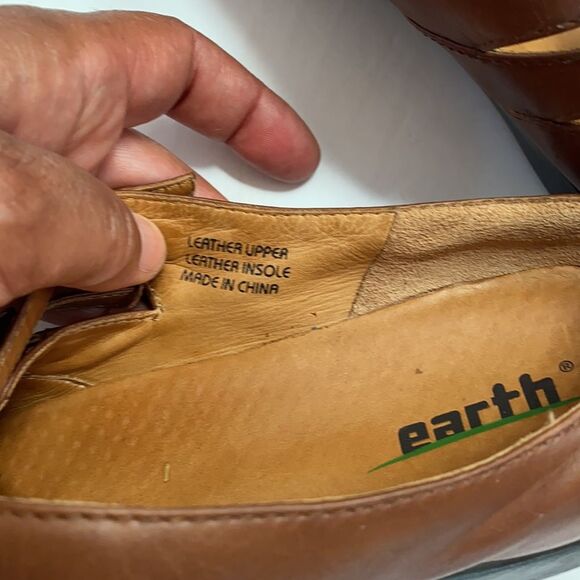 Earth Khama 2  Brown Leather clog Mule - Picture 9 of 10